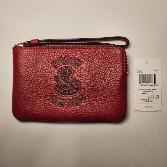 NWT Coach CZ529 Lunar New Year 2025 Corner Zip Wristlet YEAR OF SNAKE Red - Picture 1 of 3